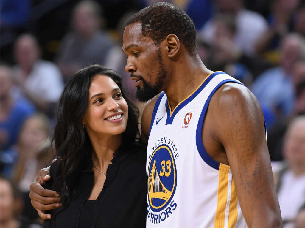 凯文杜兰特的现任伴侣是谁？